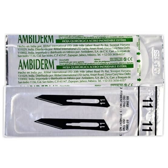 Hoja para Bisturí Acero Al Carbón (ambiderm) No. 11 C/1 Pza.